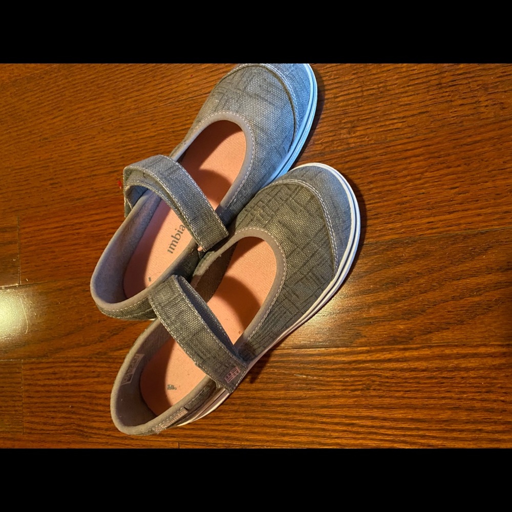 Columbia sneakers